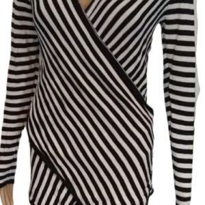 Moonlight Bay Sweater Black white stripes Womens Size Small